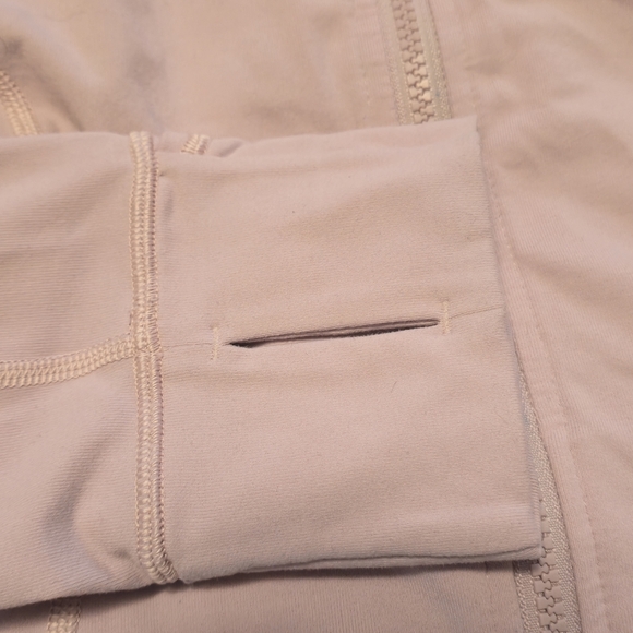 Lululemon Athletica Soft Pink Utility Jacket - Picture 4 of 4